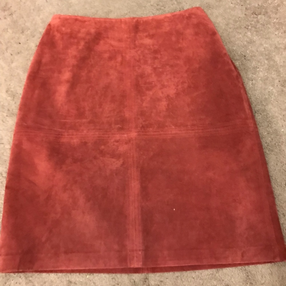 Suede skirt orange rust Nine & co sz 6